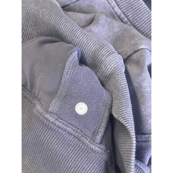 Lululemon Scuba Crew Sweatshirt Women's Size 6 Washed Purple Quartz - Picture 5 of 6